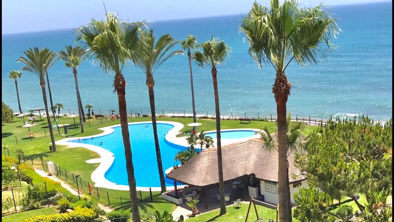 Mi Capricho 170 Beachfront Apartment Sitio de Calahonda Extérieur photo