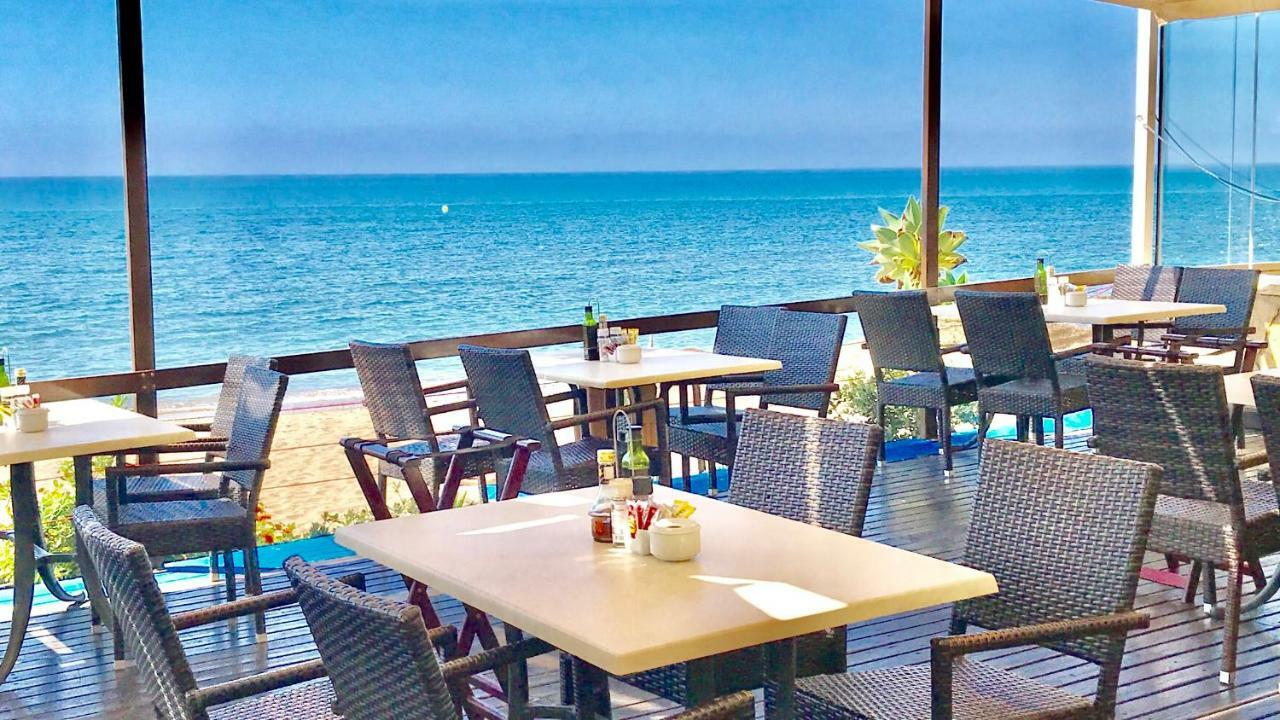 Mi Capricho 170 Beachfront Apartment Sitio de Calahonda Extérieur photo