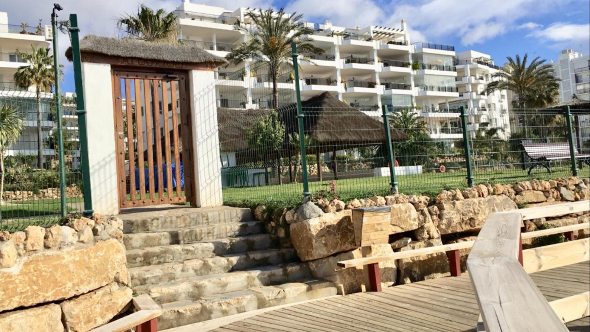 Mi Capricho 170 Beachfront Apartment Sitio de Calahonda Extérieur photo
